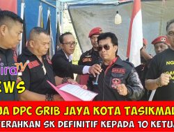 Ketua DPC Grib Jaya Kota Tasikmalaya Menyerahkan SK Definitif kepada 10 Ketua PAC