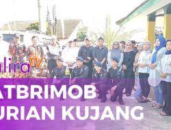 Satbrimob Polda Jabar dan Durian Kujang Gelar Jumat Berkah di Ciamis
